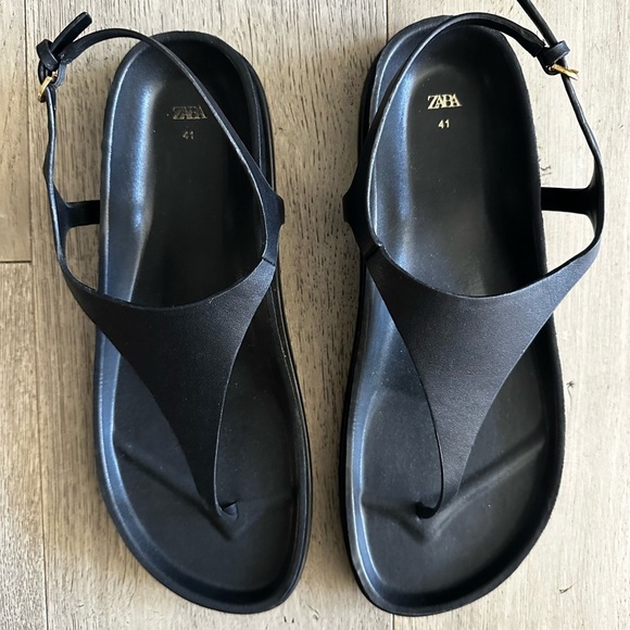 Zara flat leather sandal, black size 10 US size 41 European. - Picture 1 of 10